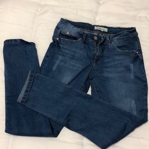 Lightly distressed skinny jeans